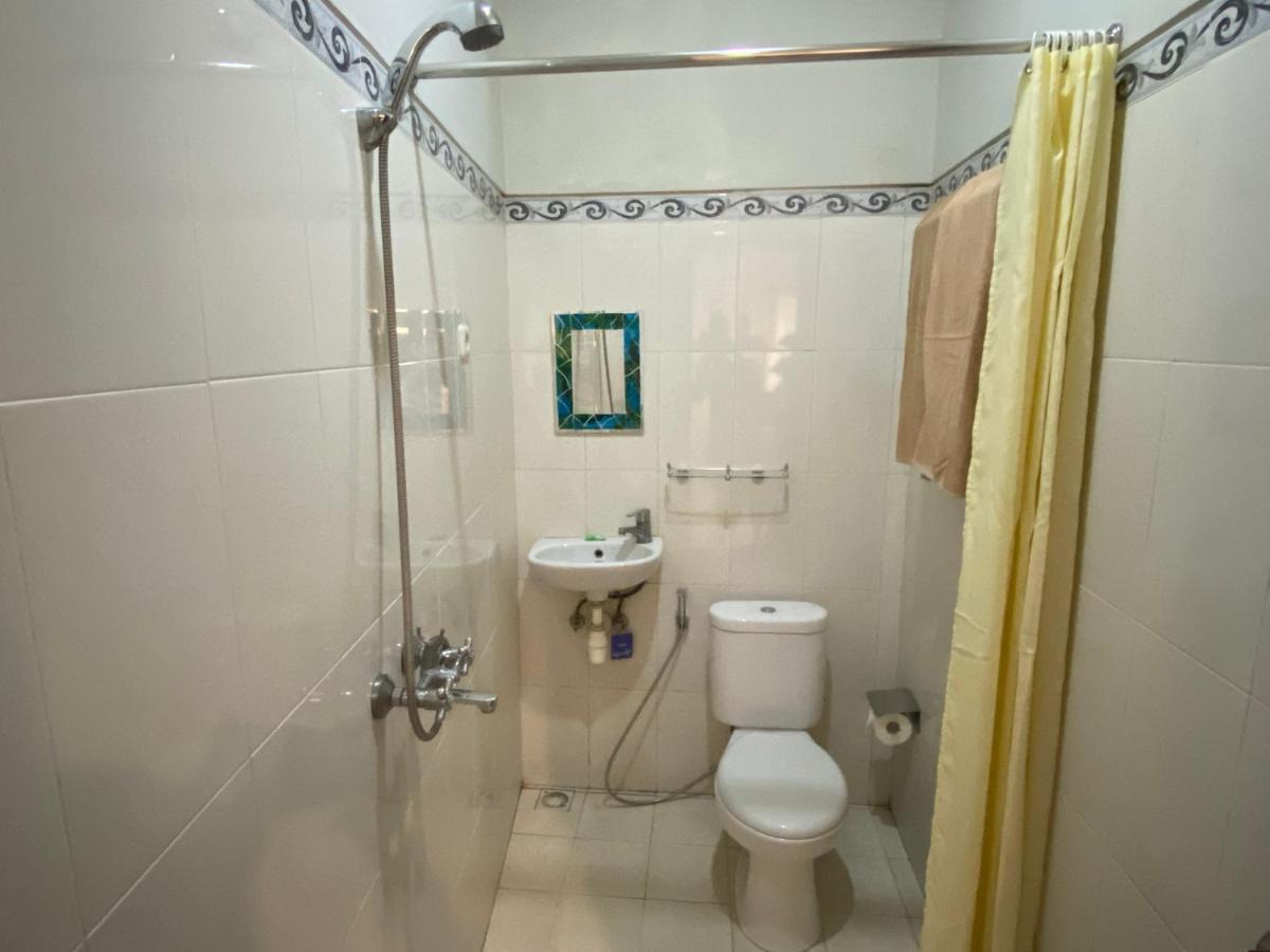 Suwardika Homestay & Dormitory Sanur Esterno foto